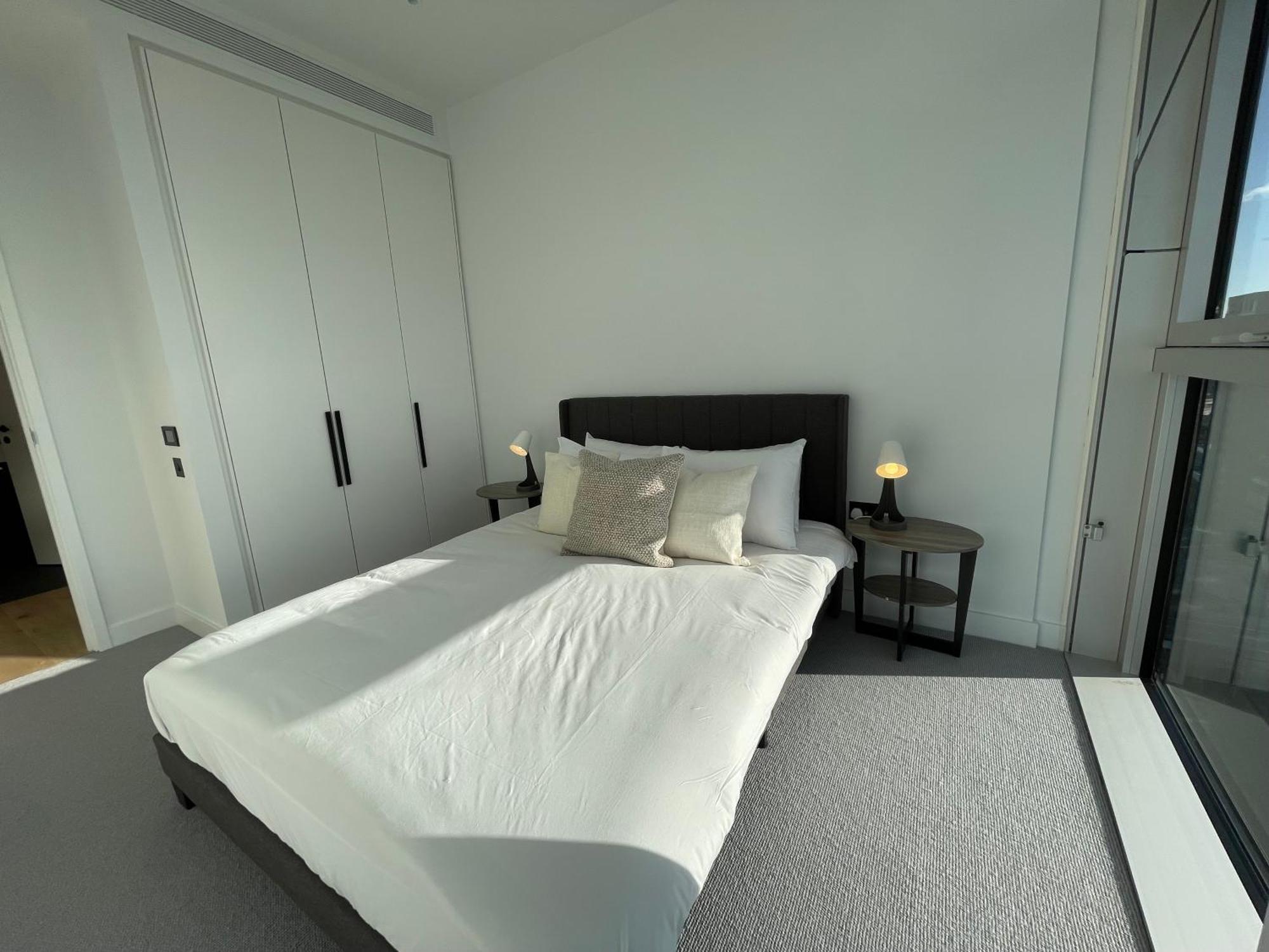 Battersea Power Apartments London Exterior photo