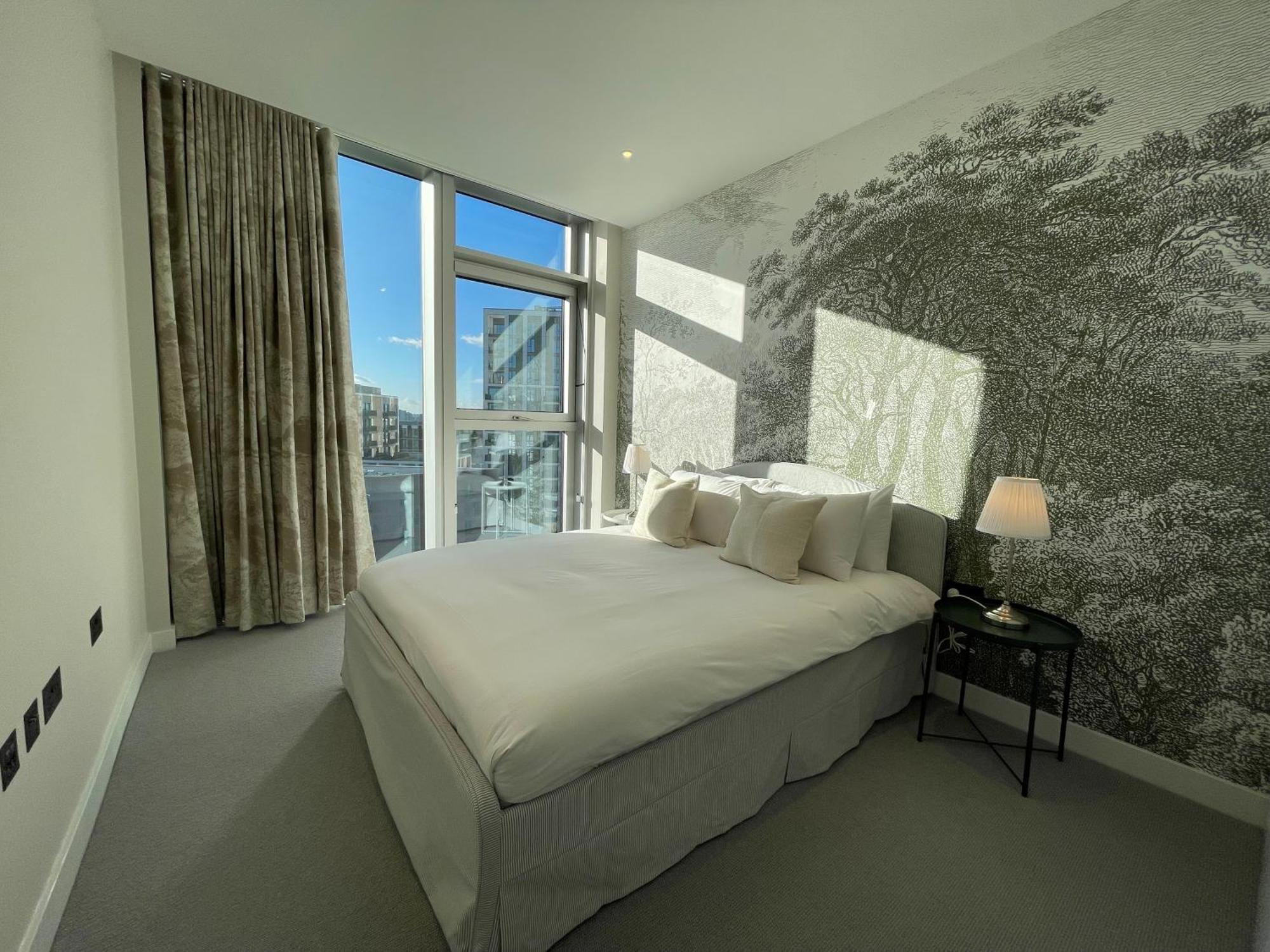 Battersea Power Apartments London Exterior photo